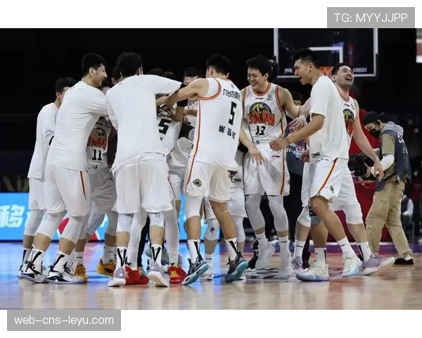 吉林东北虎外援哑火,全华班阵容反而打出更流畅团队配合 吉林东北虎外援哑火,全华班阵容反而打出更流畅团队配合